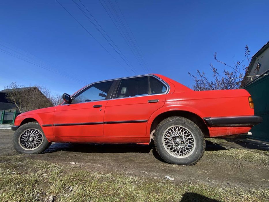 Продам авто bmw e30