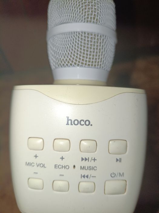 Продам микрофон Hoco BK5