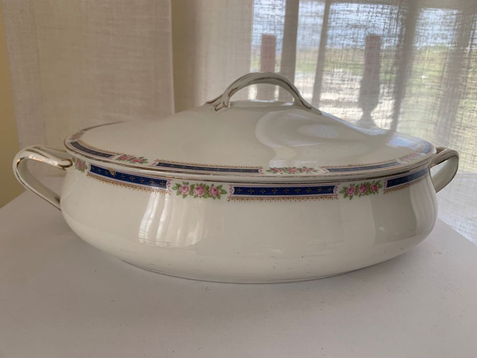 Terrina com tampa vintage  da Johnson Brothers