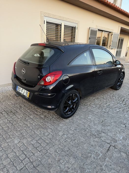 Opel Corsa D 1.2 5 lugares gasolina e Gpl