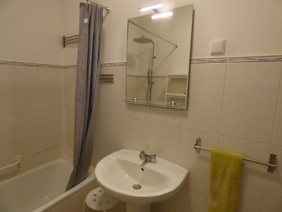 Quarto individual Montijo centro