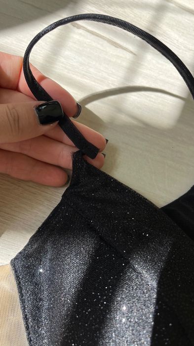 Спідниця та топ святковий образ