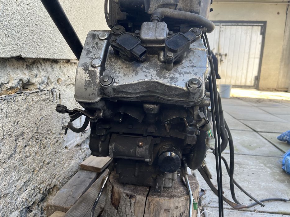 Двигун honda vfr 800 2003