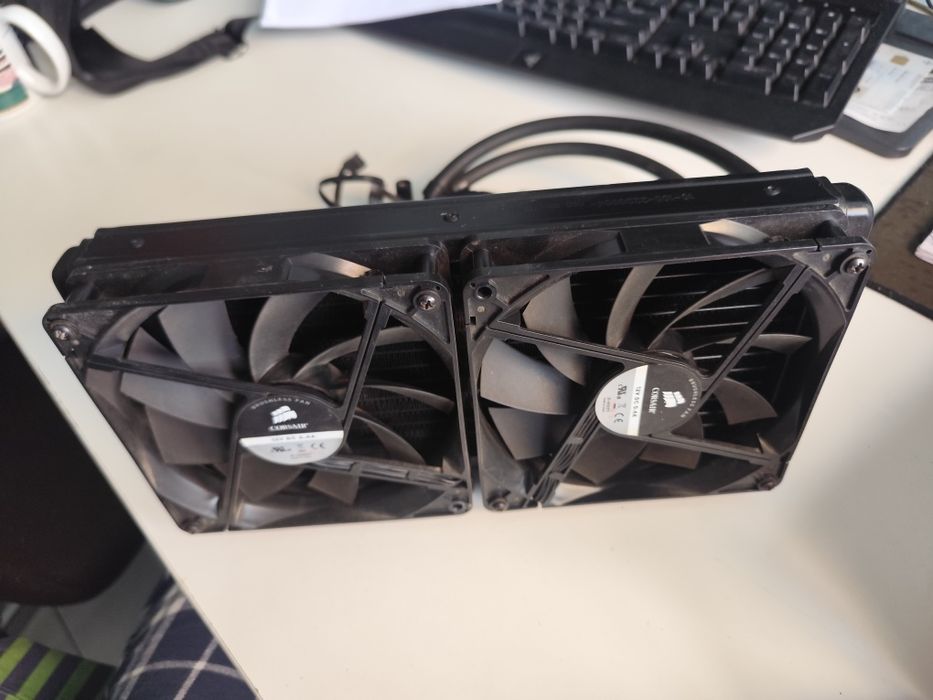 CORSAIR Water/Liquid CPU Cooler Hydro Series H110