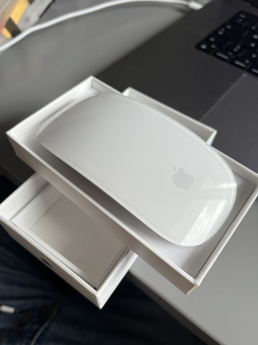 Apple Magic Mouse 2