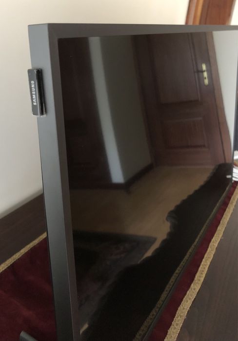 Samsung The Frame QLED 4k Smart TV 32" - Ecrã Partido !