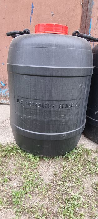 Бочка (діжка) пластикова 50л