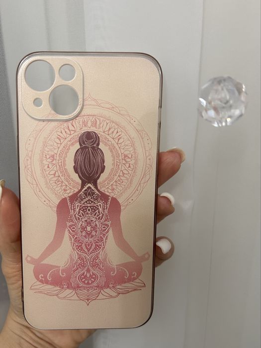 Продам чехол на айфон 14 pluse