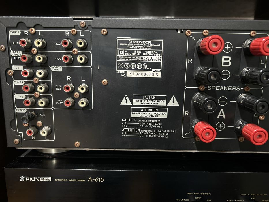 Amplificador Pioneer A-656 Mark 2