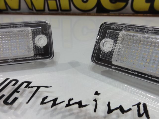 Suporte De Lampada De Matricula Com Led Branco Para Audi A3 8P, A4 B6, B7, A6 4F, A8, Q7, A5