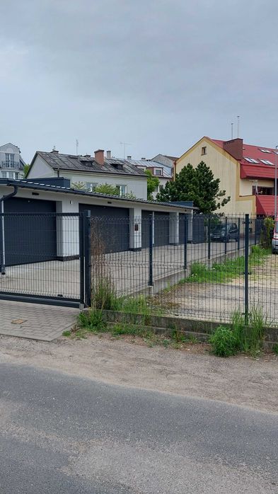 wynajmę garaż murowany