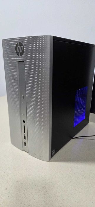 Computador AMD com Monitor HP Pro de 20 polegadas/ SSD/ Windows/ Office