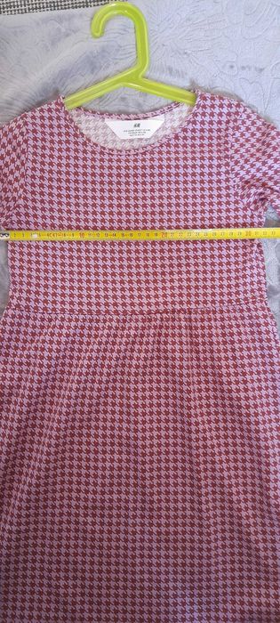 Dziewczęca sukienka z bawełny H&M r. 122/128