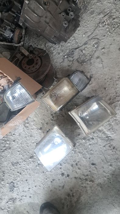 фара лампа Ford Ranger Mazda B2500 98-06