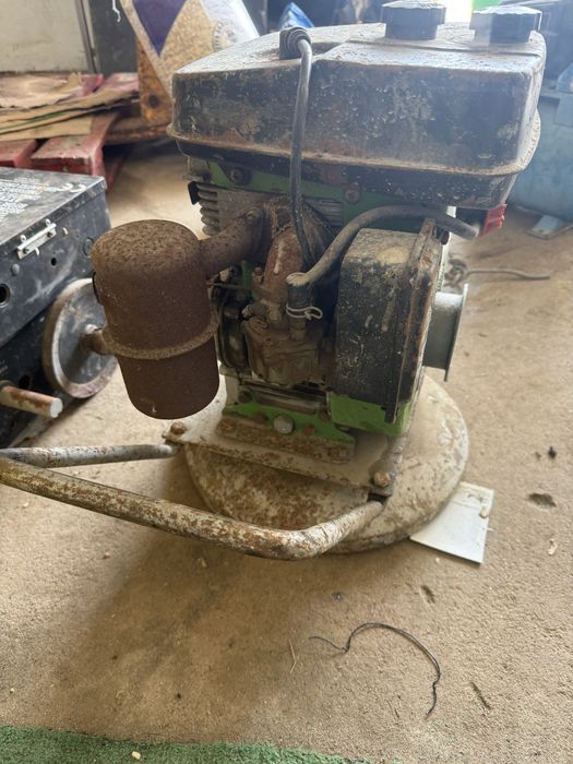 Motor a 4 tempos a gasolina