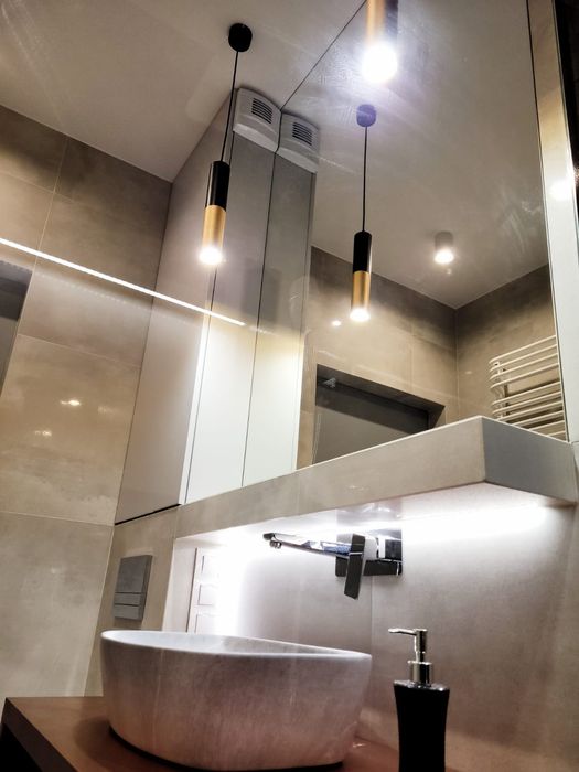 Apartament BLUE CASCADE Dobrego Pasterza, śródmieście, free parking, AQUAPARK. max 4 osoby