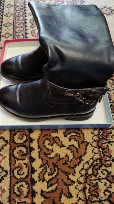 Сапожки женские осенние