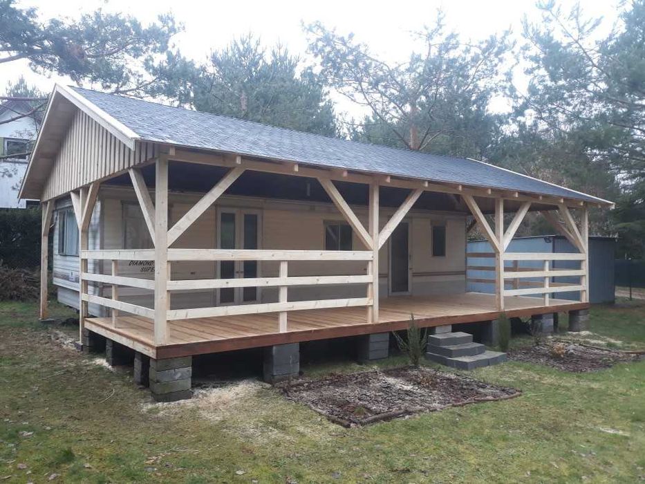 Zabudowa /Zadaszenie domku holenderskiego