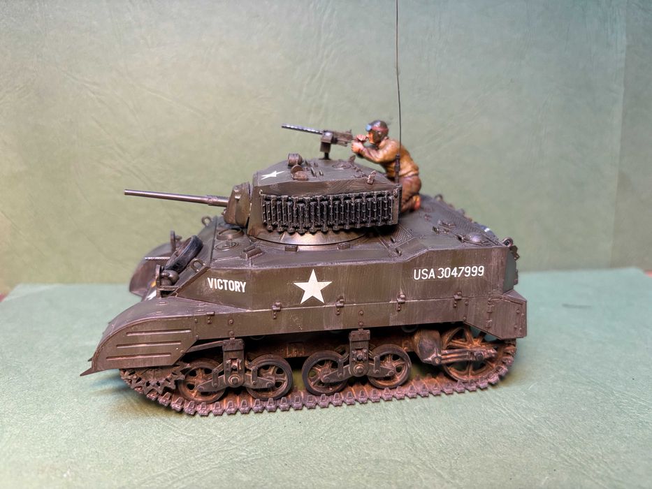 M5 Stuart  - Model kolekcjonerski w skali 1/35