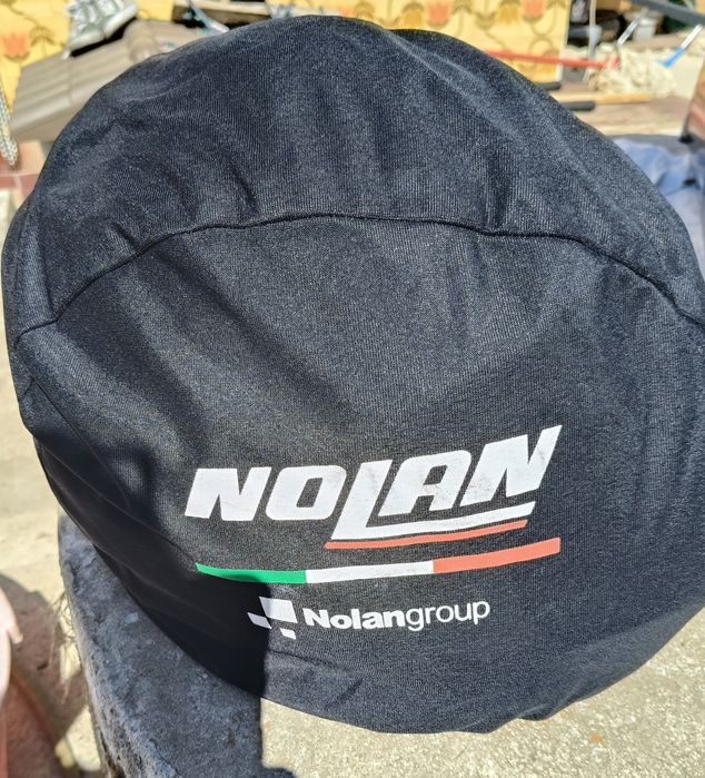2 Capacetes Nolan tamanho M 2 pares de luvas e cardo freecom duo