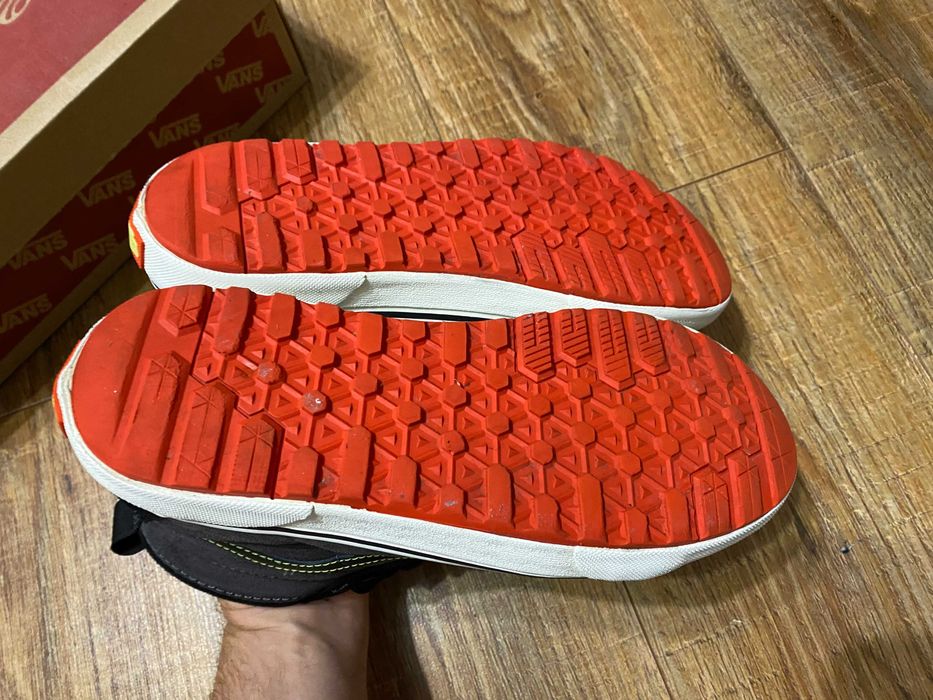 Ботинки детские кроссовки утепленые зимние черевики хайтопы Vans р.38