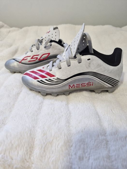 Chuteiras Adidas Messi criança 30