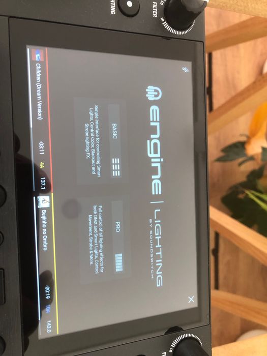 Equipamento DJ Numark Mixstream Pro +