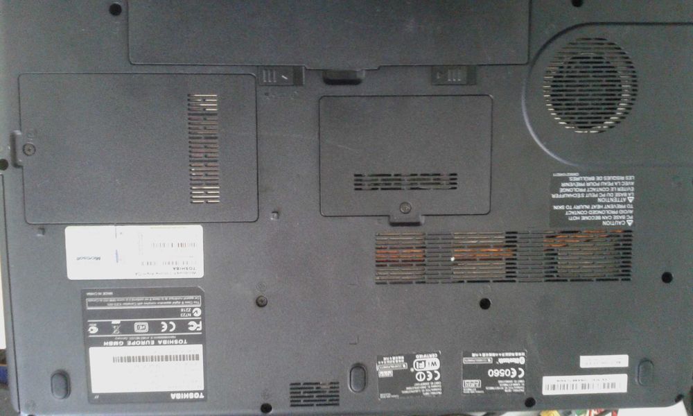 Toshiba L505 (i3) como novo