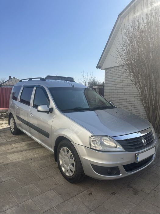 Renault Logan 2009 1.6