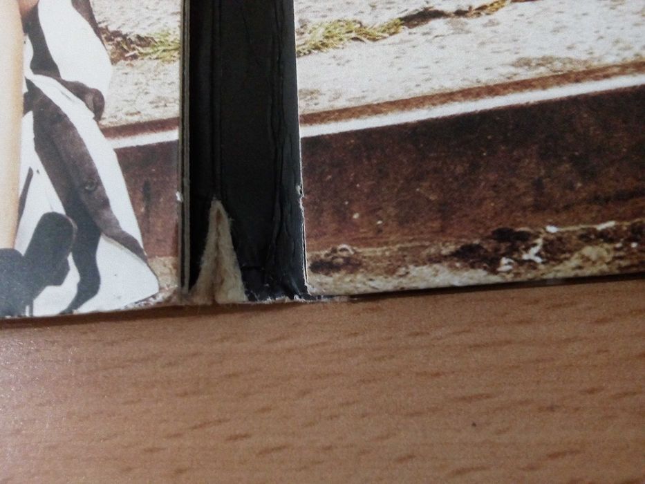 RIHANNA - Talk That Talk Deluxe Edition c/ extras