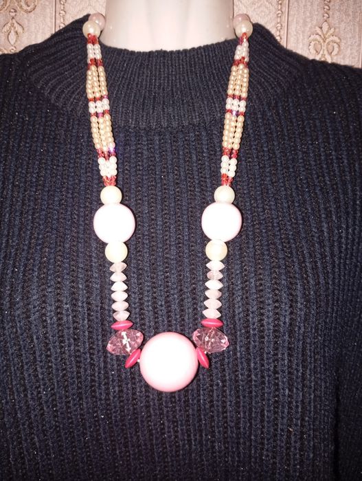 Масивні буси,прикраса