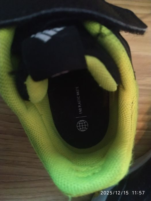 Sapatilhas/ténis Adidas para criança n. 27