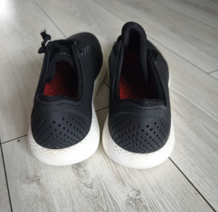 Кросівки Crocs Lite Ride, сабо Crocs
