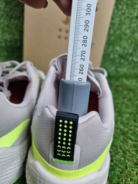 Buty Nike Ava Rover