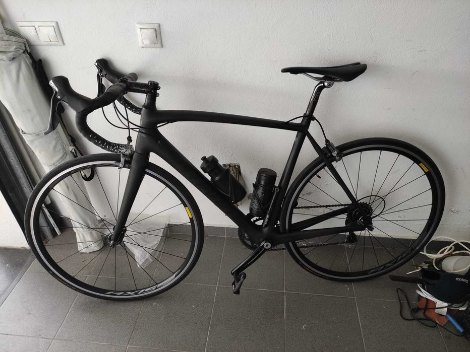 Bicicleta Specialized Tarmac Sport - Tamanho L (56)
