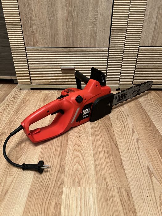 Электропила Black&Decker.GK1635.Made in England.Електропила.