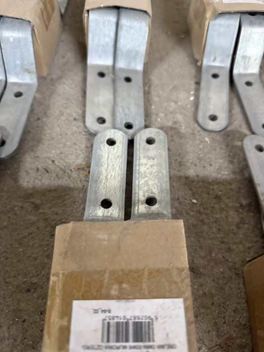 10 × obejma murowa OMM-50W6 – nowe, nieużywane