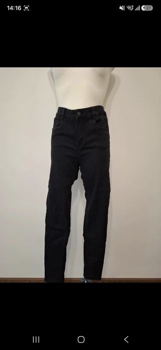 Spodenie damskie jeansy Cropp L