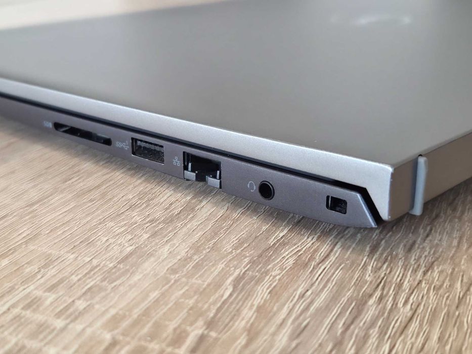 Ноутбук Dell Vostro 15.6" 5515 Ryzen 7-5700U/32GB/SSD 512GB /Win 11P