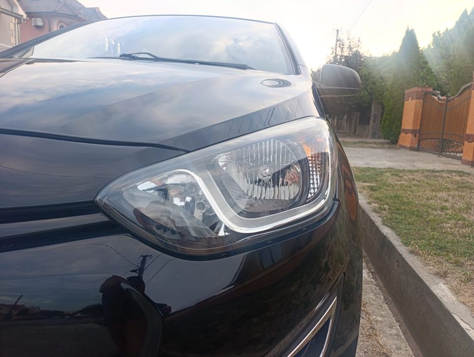 Hyundai i20 2012 рік