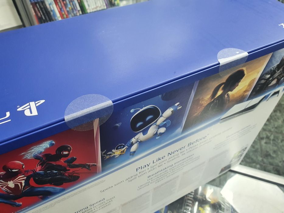 Ігрова приставка Sony PS5 slim 1Tb CFI-2116 blue-ray гарантiя 1 рiк (магазин)