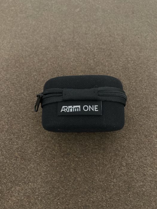 Arrim ONE перетворює смартфон на лазерну рулетку (0104)