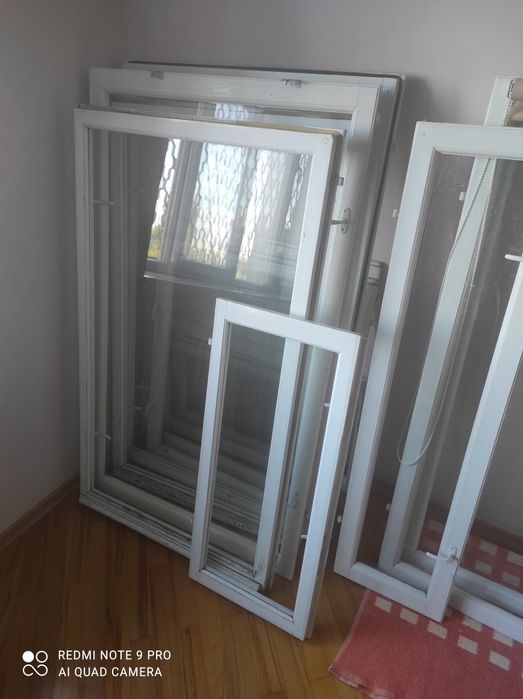 Б/у дерев'яні вікна