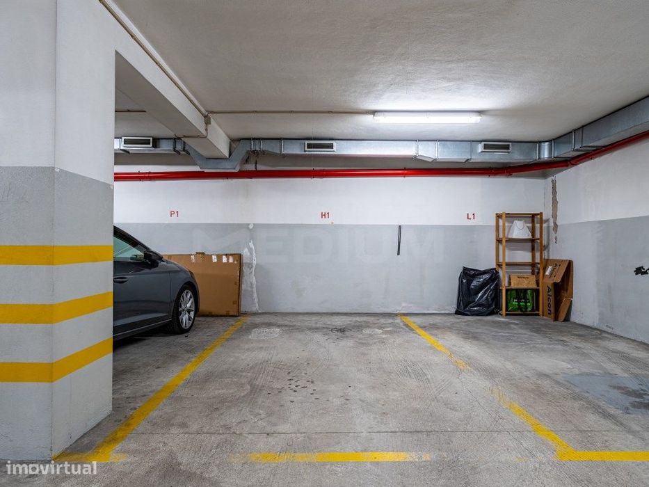 Apartamento T1+1 em Alfena