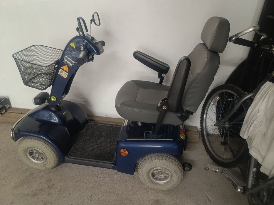 Skuter wózek elektryczny