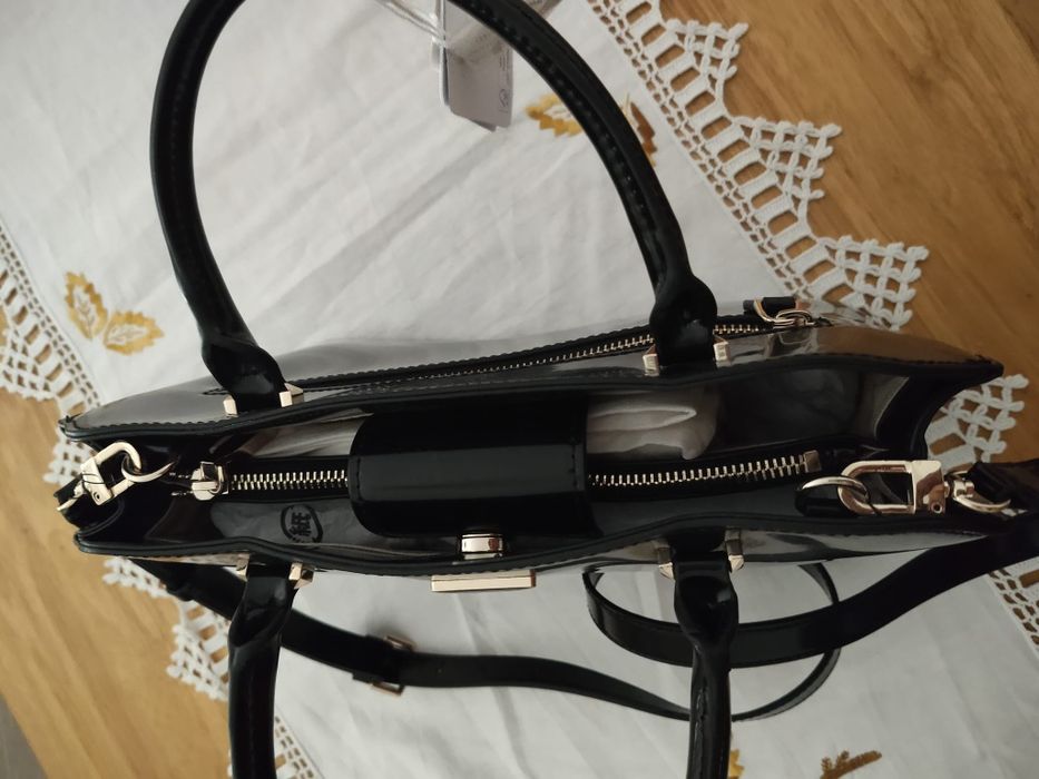 GUESS ORIGINAL com etiqueta