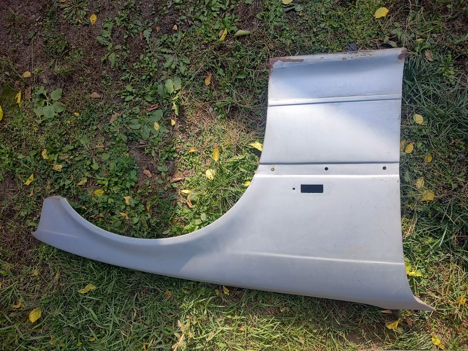 Передні крила BMW 3 e36