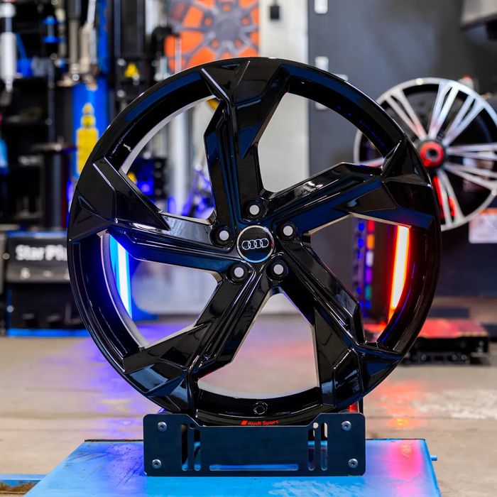 NOWE ORGYINALNE Felgi Audi 22" - RS6 RS7 Q7 SQ7 Q8 SQ8 RSQ8 E-Tron