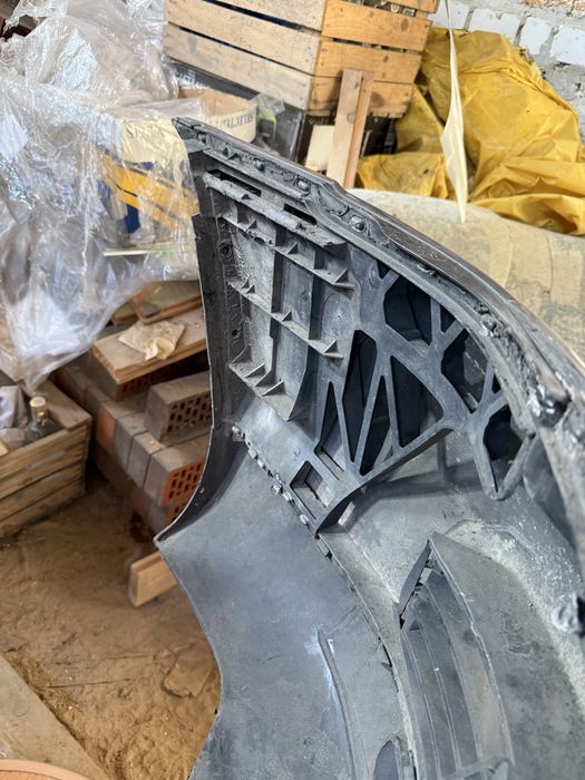 Продам бампер шкода фабія 1