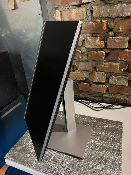 Монітор HP 24 діагональ